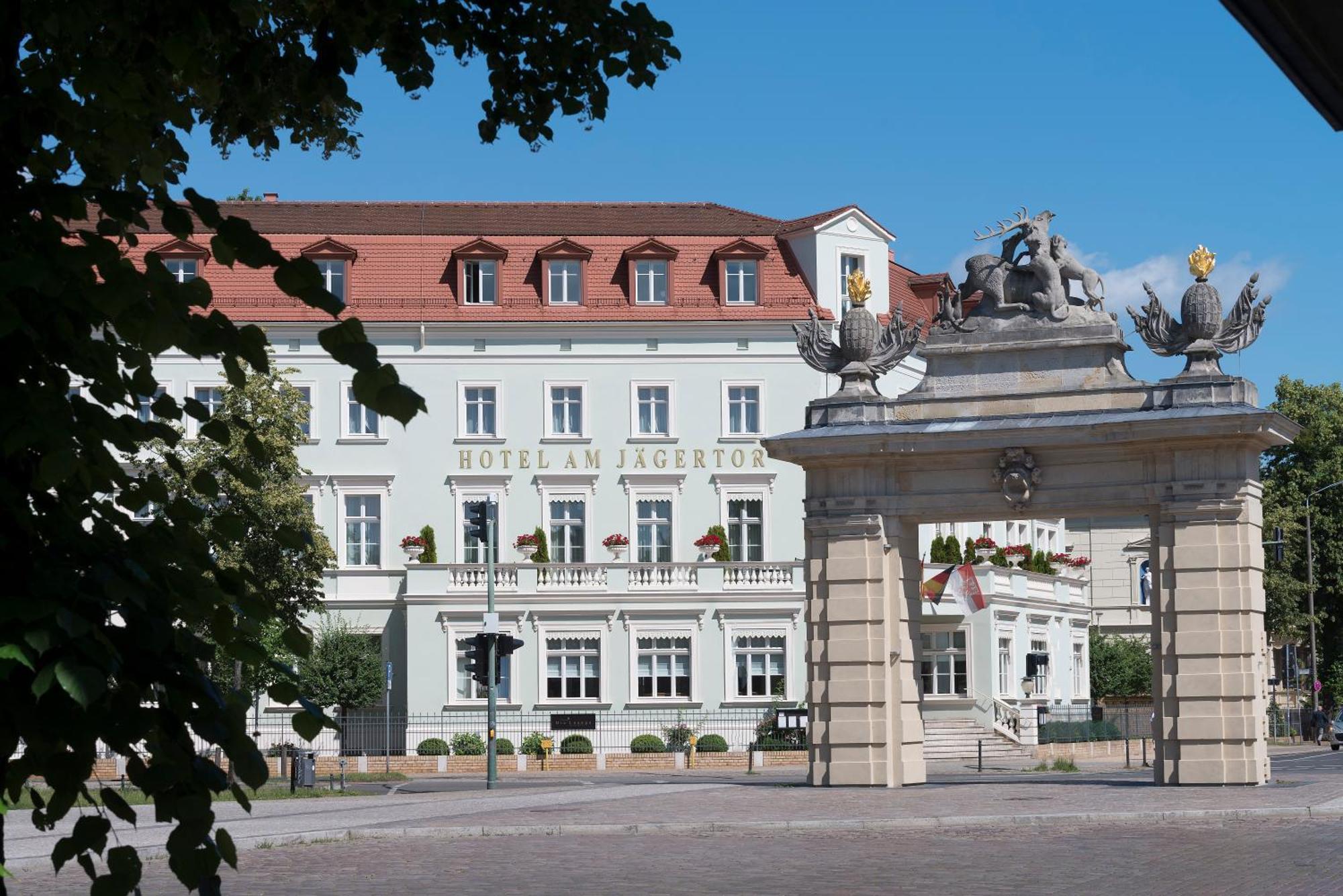 Hotel Am Jägertor 4*